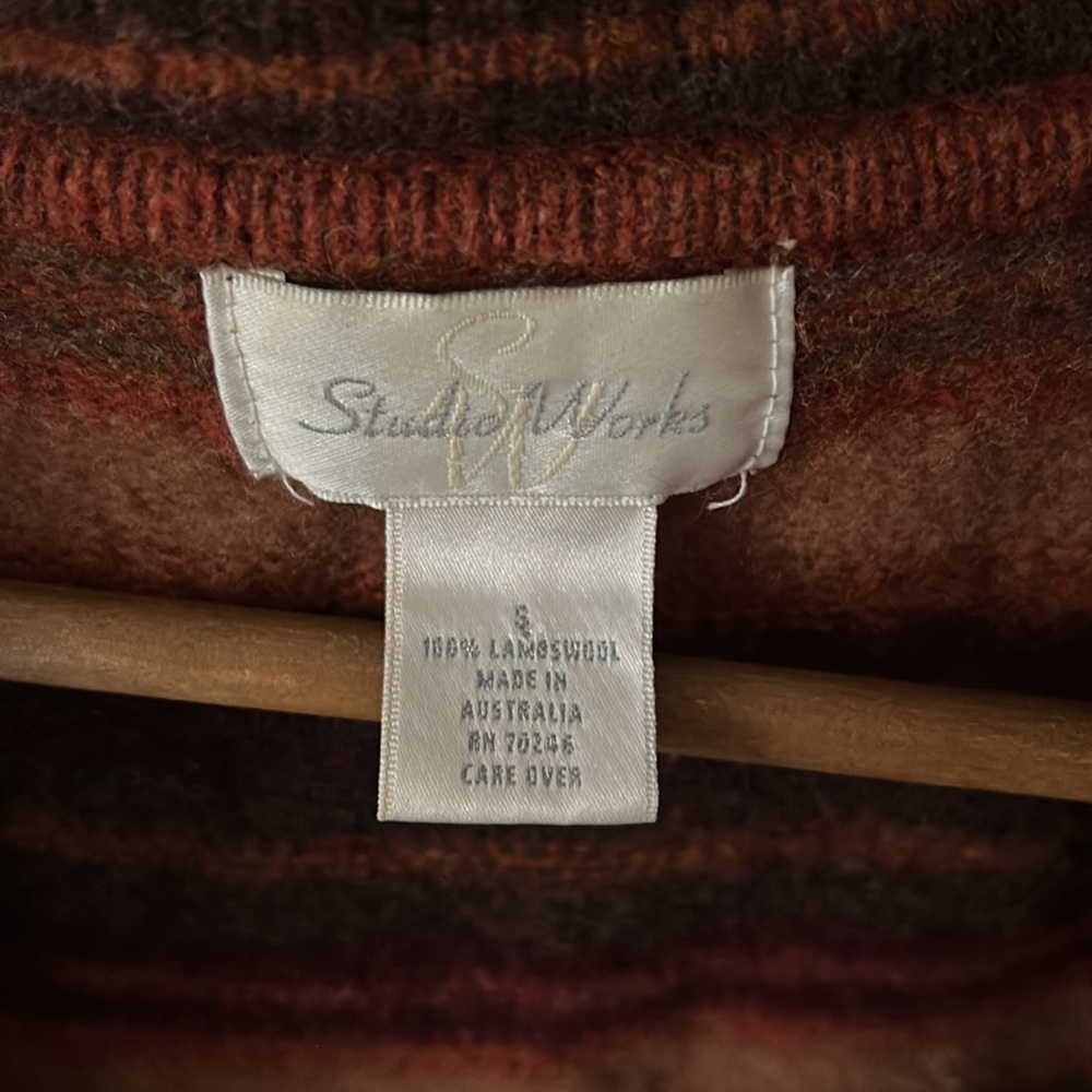 VINTAGE Lambswool Striped Cardigan - Picture 4 of 8